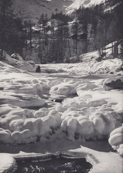 Pennine Alps: Frozen Stream (s/v foto) av Francis Sydney Smythe