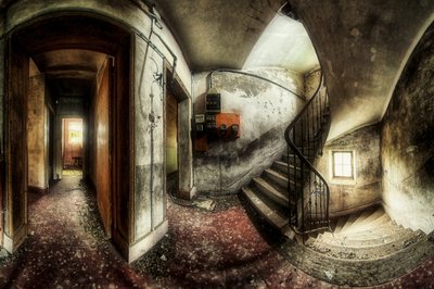 Den glömda spiraltrappan av Francois Casanova