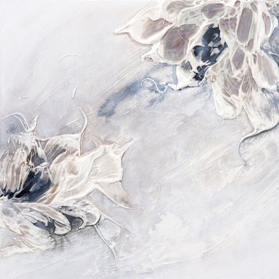 Abstrakta vita blommor av Françoise Wattré