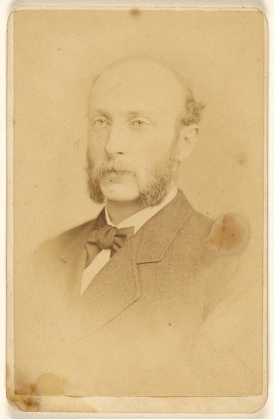[Oidentifierad man med mustasch och fårskallar] av Frederick Gutekunst