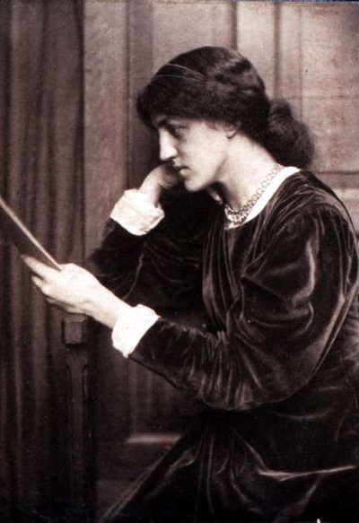 Porträttfotografi av May Morris (1862-1938), dotter till Jane Morris av Frederick Hollyer (1837-1933) av Frederick Hollyer