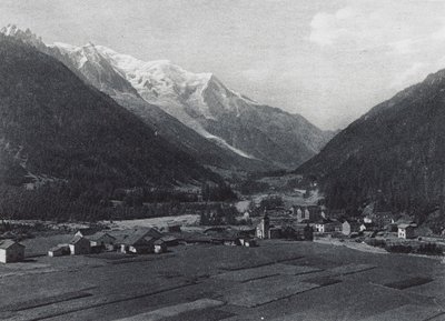Argentieres och Mont Blanc (svartvitt foto) av French Photographer