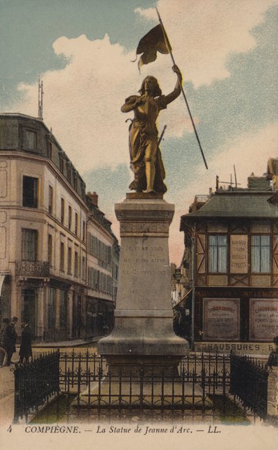 Compiegne, statyn av Jeanne d