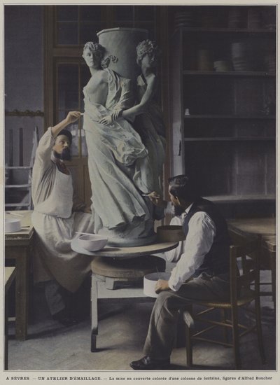 Emaljeringsverkstad på Sevres porslinsfabrik, Frankrike (färgfoto) av French Photographer