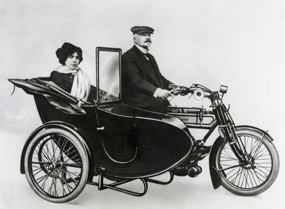 Jouve & Co. sidvagn, 1914 av French Photographer