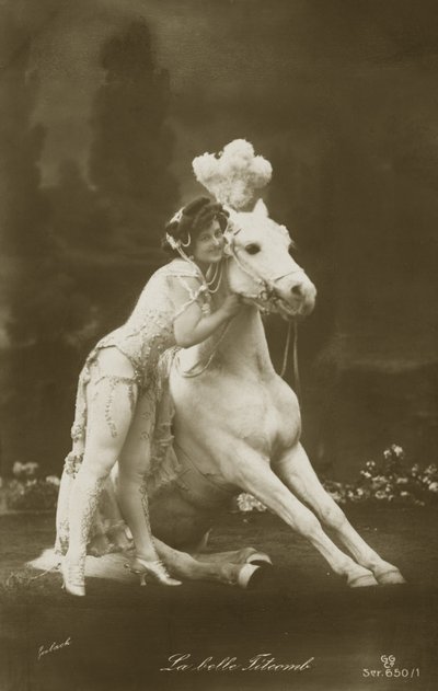 La Belle Titcomb (svartvitt foto) av French Photographer