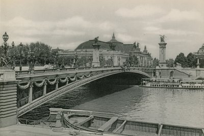 Pont Alexandre III et le Grand Palais, Alexandre Bridge och Great Palace (fotogravyr) av French Photographer