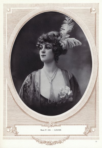 Mannekäng skapad av Pierre Imans (svartvitt foto) av French Photographer