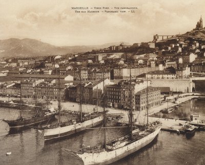 Marseille / Marseille: Vieux Port, Panoramavy (svartvitt foto) av French Photographer