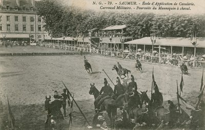 Parad på kavalleriskolan i Saumur. Vykort skickat 1913. av French Photographer