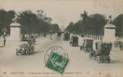 Paris - Avenue des Champs-Elysees. Vykort skickat 1913. av French Photographer