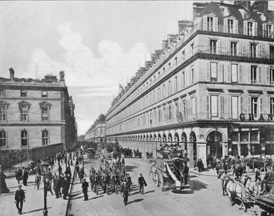 Paris - Rue de Rivoli (s/v foto) av French Photographer