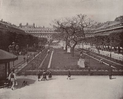 Paris: Palais Royals trädgård (s/v foto) av French Photographer