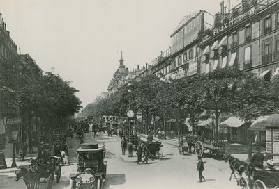 Perspektiv av Boulevard des Italiens, Boulevard of the Italians (fotogravyr) av French Photographer