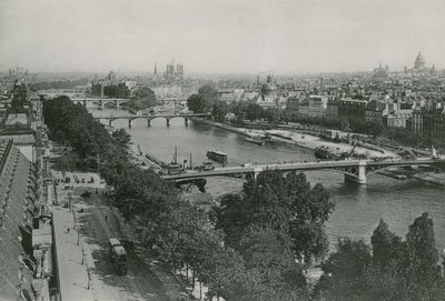 Perspektiv på Seine, vy tagen från Pavillon de Flore, Seine, vy från Pavillon of Flore (fotogravyr) av French Photographer