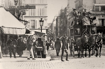 Place de Clichy, Paris (s/v foto) av French Photographer