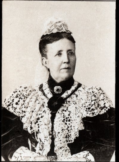 Porträtt av Sofia av Nassau (1836-1913), drottning gemål av Sverige och Norge. av French Photographer
