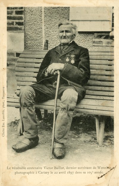 Victor Baillot, den siste överlevande från slaget vid Waterloo, fotograferad vid Carisey den 22 april? av French Photographer
