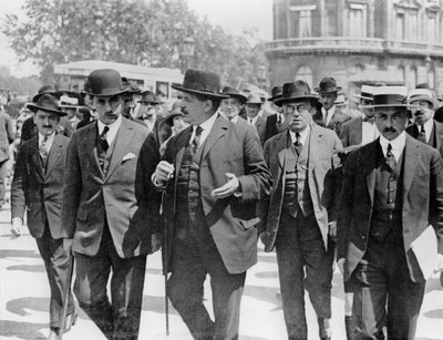 Édouard Herriot efter mötet med Cartel des Gauches i Palais dOrsay, 7 juni 1924 av French Photographer