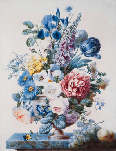 En vas med blommor på en avsats med vindruvor och persikor, av French School