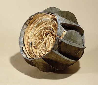 Boll fylld med bokstäver, kastad i floden Seine vid tiden för belägringen av Paris, 1870-71 (bly) av French School