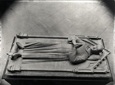 Begravningsstaty av Louis de France (1243-60), Saint Louis äldsta son, från klostret Royaumont (gipsavgjutning från en grav i Basilique Saint-Denis) av French School