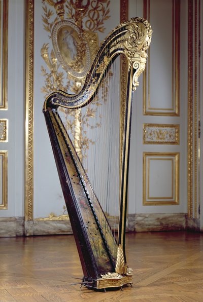 Harpa tillhörande drottning Marie Antoinette (målat och förgyllt trä) av French School