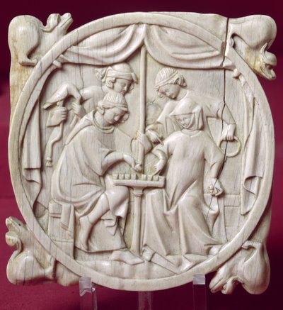Spegelfodral föreställande ett parti schack, ca 1300 av French School
