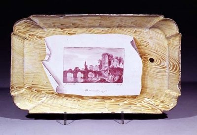Niderviller tallrik, med trompe loeil tryck, 1774 (keramik) av French School