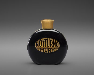 Notturno, ca 1930 (glas, vax, tråd, plast, papper, metall och silke) av French School