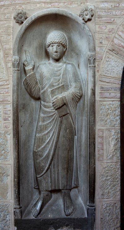 Relief av en apostel, ambulatoriet (marmor) av French School