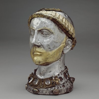 Relikviebyst av Saint Yrieix, ca 1220-40 (förgyllt silver med bergskristall, ädelstenar och glas) av French School
