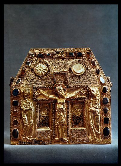 Relikvieskrin av Pepin I (803-38) Kung av Aquitaine (trä överdraget med guld inlagt med ädelstenar) av French School