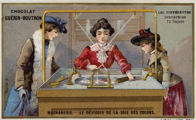 Silkestillverkning. Spinna fibrerna på en rulle (chromolitho) av French School