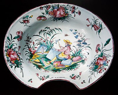 Uppriktig tallrik med stenhuggardekor, ca 1780 (polykromt lergods) av French School