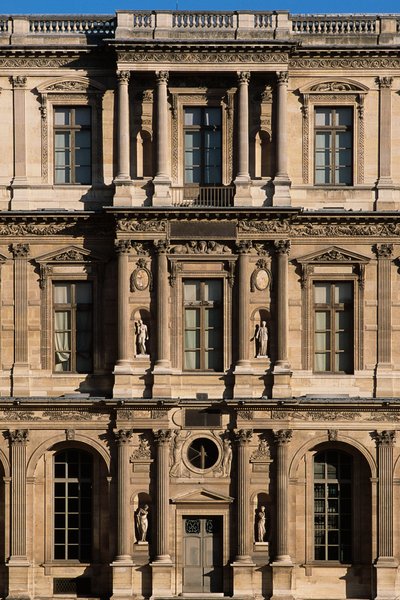 Cour Carree, norra sidan av French School