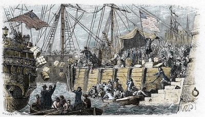 USA:s frihetskriget: revolt från amerikanska bosättare (av Storbritanniens ursprung) mot skatter som införts av det engelska parlamentet på te och andra livsmedel. De förkläder sig till indianer och kastar lasten av teet i havet efter att ha kommit in i co av French School