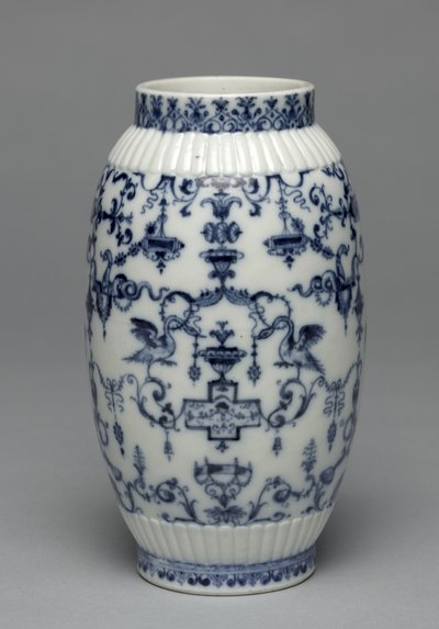 Vas, Saint Cloud Porslinsfabrik, c.1695-1700 av French School