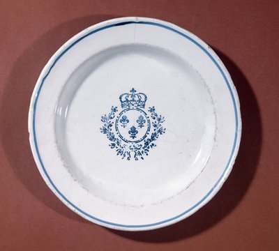 Versailles kökstallrik, tillverkning i Saint-Cloud (lergods) av French School