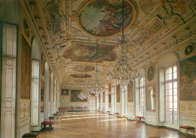 Utsikt över galleriet känt som La Belle Inutile, designat av Robert de Cotte (1656-1735) ca 1700 av French School