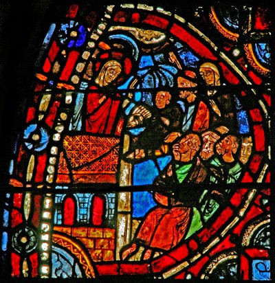 Fönster w22 som visar en scen ur Maria Magdalenas liv - helgonet som predikar i Marseille av French School