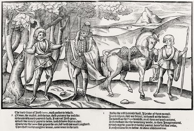 En soldat med stridsyxa räcker ett spjut till en irländsk hövding i full mundering, med en page som håller hövdingens häst, plansch 1 från "The Image of Ireland" av John Derricke av Friedrich van Hulsen