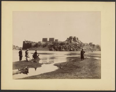 Kolosserna i Memnon av G. Lekegian