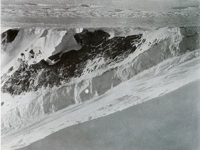Varningsglaciärens sluttning, c1911, 1913 av G. Murray Levick