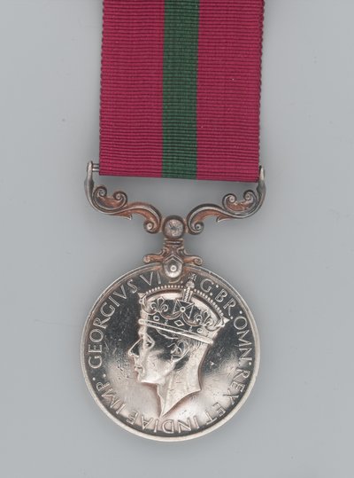 Medalj för lång tjänst och gott uppförande, regementssergeant Major Hassan Jabir, The King