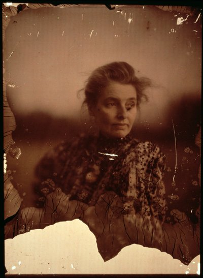 Porträttfotografi av Beatrice Webb (1858-1943) (autokrombild) (se även 2900) av George Bernard Shaw