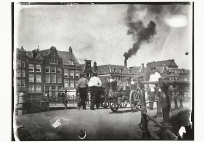 Vy över Prinsengracht vid bron över Leidsegracht i Amsterdam av George Hendrik Breitner