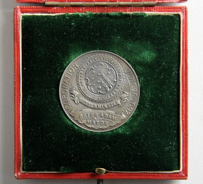 Medalj för att fira kröningen av Edward VII och drottning Alexandra av George James Frampton