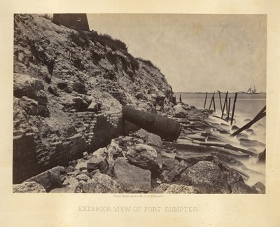 Utsikt över Fort Sumpter från utsidan av George N. Barnard