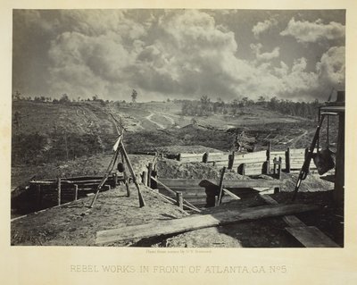 Rebellarbeten framför Atlanta, GA, nr 5 av George N. Barnard